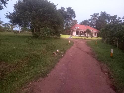 Buwekula Otro | Rwekyapa Agro eco-tourism and learning center