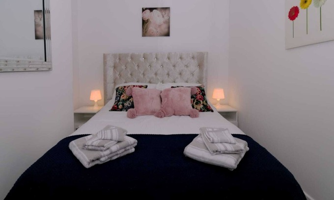 Newton-le-Willows Casa | Rydal House-Confortable-Casa-Baño Privado-Patio