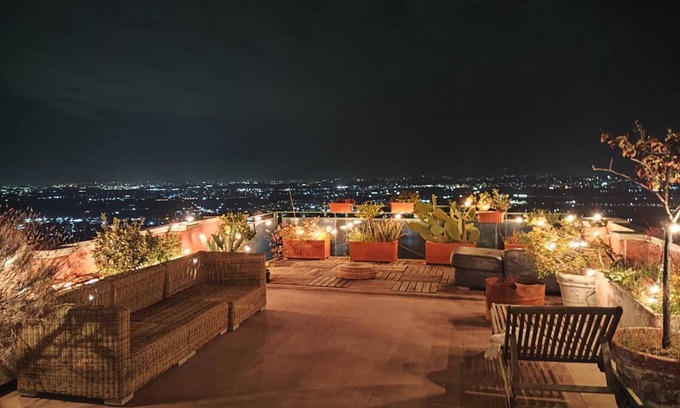 Tivoli Apartamento | RYDER CUP 2023 - STUNNING PENTHOUSE WITH LARGE TERRACE OVERLOOKING ROME