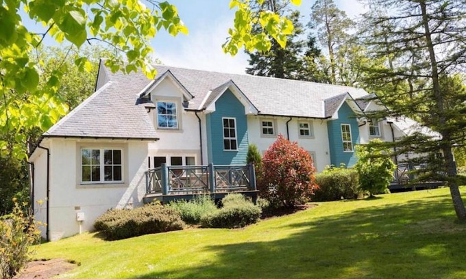 Auchterarder Casa | Ryder Cup Lodge Duchally - Free access to Leisure Club Swimming Pool Hot Tub Steam Room - Starlink Satellite Internet - Sky Glass Now DOG FRIENDLY for 2025