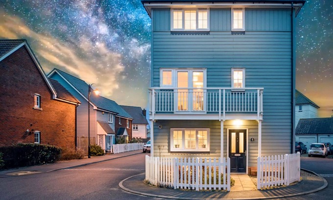 Camber Cabaña | Rye Bay House - una cabaña con capacidad para 8 personas en 4 habitaciones