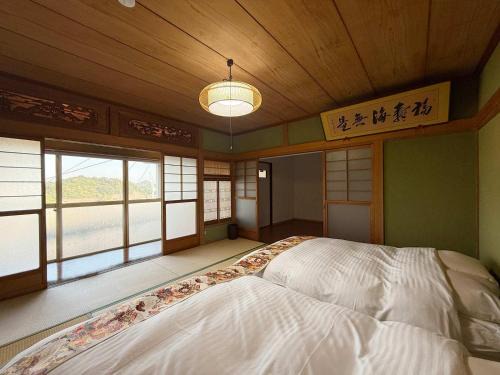 Onomichi Casa | Ryu no Torimichi - Hilltop House Scenic Stay with City Views