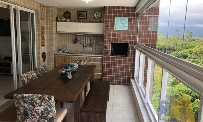Sao Lourenco Apartamento | São Lourenço Beach Condominium con vista al mar de ocio completo
