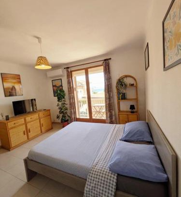 Valras-Plage Apartamento | Séjour à Valras T1 Vue sur Mer - 50m centre et mer