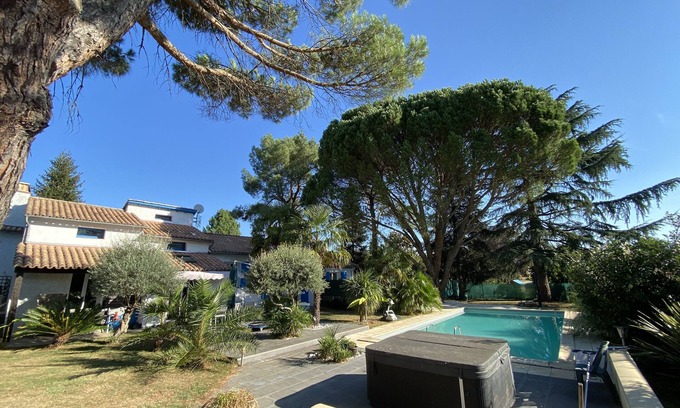 Biars-sur-Cere Casa | Séjour Relaxation, Bien-être , au Domaine D'eihei-ji
