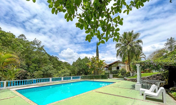 Sao Joao Novo Casa | Sítio Casa Grande c piscina e churrasq - São Roque