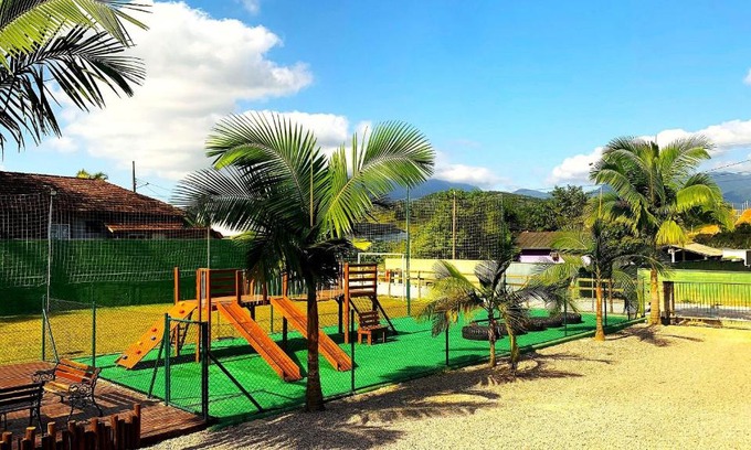 Palhoca Casa | Sítio do Alto - Lazer, Conforto e Fácil Acesso