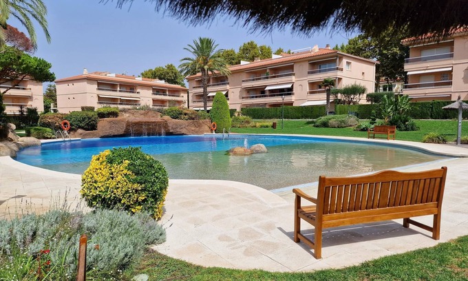 S'Agaro Apartamento | S'Agaró -Apartamento con piscina comunitaria a 1 minuto de la playa