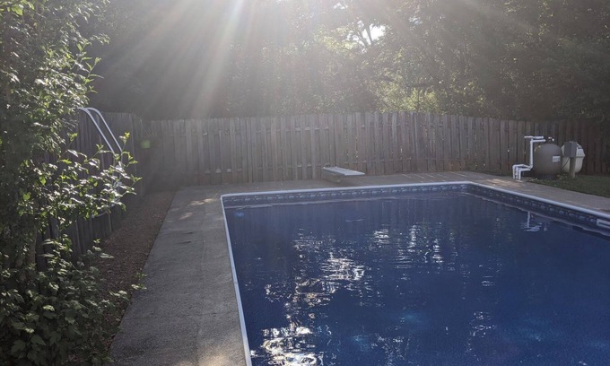 Scottsboro Casa | s1. Beautiful home in historic Scottsboro w/ pool