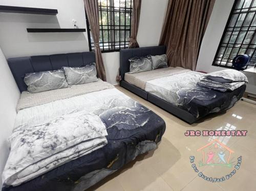 Taman Setia Indah Casa | S14 4 rooms 14 pax