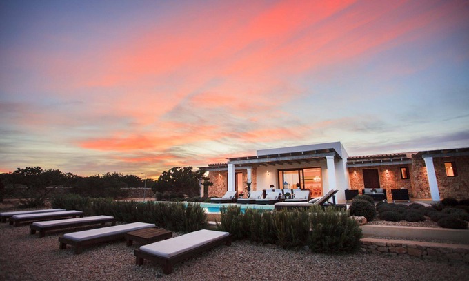 Formentera Chalet De Esquí | Santolina en Can Corda, Chalet 4 Dormitorios 3 Baños con piscina en Cap de Barbaria Formentera