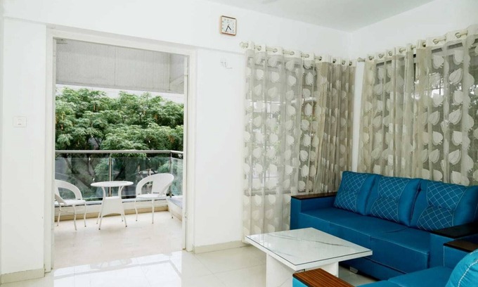 Baner Hotel | Saara Residency Prathamesh Park, Lane No. 2B, Plot No. 19/20, Baner, Pune-411045