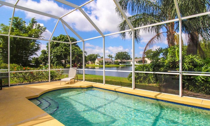 Sabal Harbour Casa | Sabal Harbour pool home with lake views - Harbour Happiness