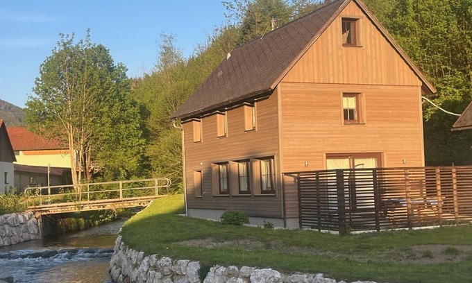 Rosenau am Hengstpaß Casa | Sacherl am Bacherl - vacation home, shower, WC, 2 bedrooms