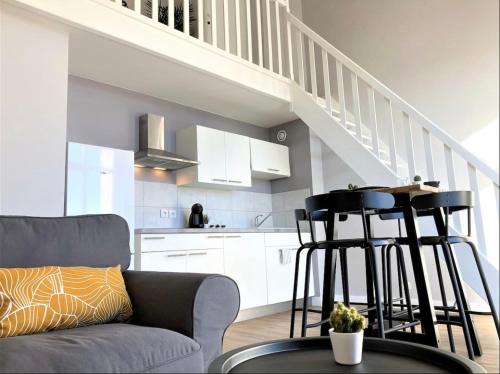 Cholet Apartamento | Sacré cœur - Duplex avec balcon - 4 pers