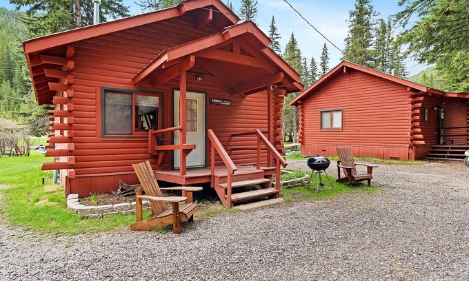 Cheyenne Crossing Cabina | Cabaña Saddlepocket en Spearfish Creek