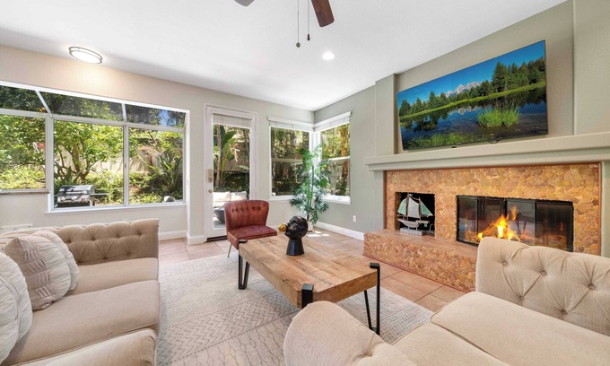 Aliso Viejo Casa | Saddleridge Sanctuary #42198