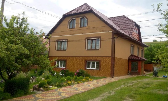 Izki Casa | Sadyba Gostynniy Dvir