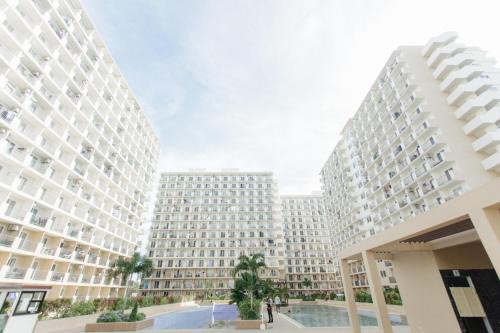 Lapu-Lapu Apartamento | Saekyung Condo near Airport with Seaview & Tourist Spot