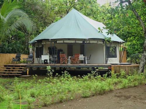 Savegre Casa | Safari tent with private pool close to Manuel Antonio