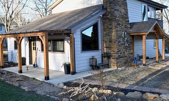 Fall River Casa | Safari-Theme Lodge w/ Hot Tub at Fall River Lake for Family, Hunting or Fishing!