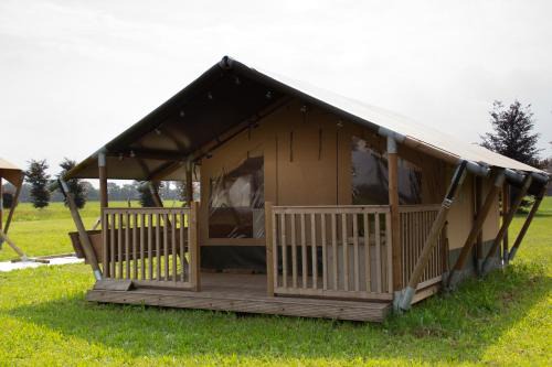 Bergeijk Otro | Safaritent 4 persoons camping Lindershoeve Bergeijk