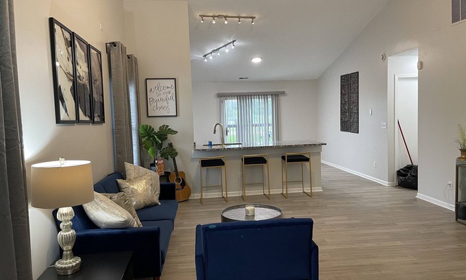 Indianapolis Casa | Safe Central Indianapolis Home