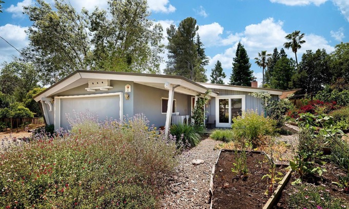 Walnut Creek Casa | Safe, Quiet Home Located Near Parks, BART, and SF