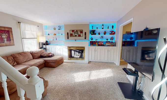 Buechel Casa | Safe, scenic, and convenient. Bordering a State Park!