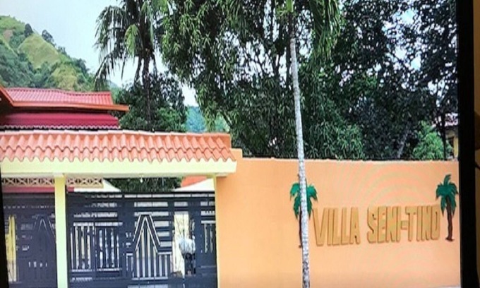 Bonao Villa | VILLA SENI-TINO, ASISTENTE DE TURISMO, INSTALACIONES DE LAVANDERÍA, JARDÍN, RÍO, TERRAZA, TV