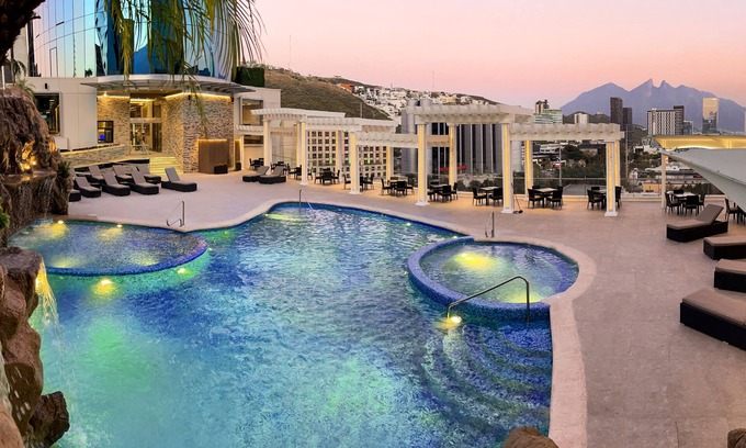 Monterrey Hotel | Safi Royal Luxury Metropolitan