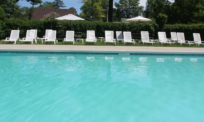 Wasaga Beach Hotel | Saga Resort