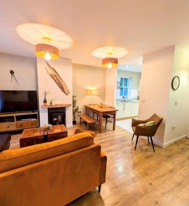 Glastonbury Casa | SAGE HOUSE - Tranquil sanctuary in the heart of Glastonbury