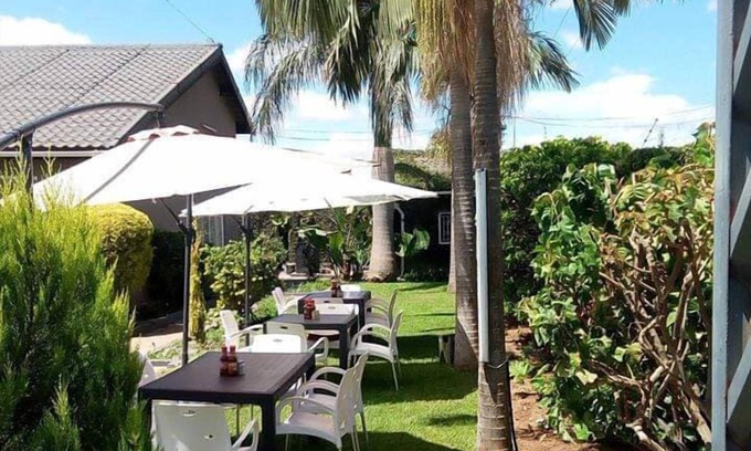 Lusaka Casa | Sago Palm Executive Lodge