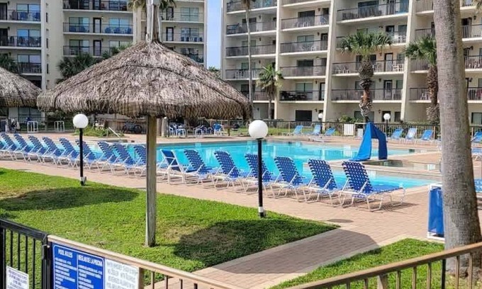 South Padre Island Condominio | Saida Tower 506 3 Bedroom Condo by RedAwning