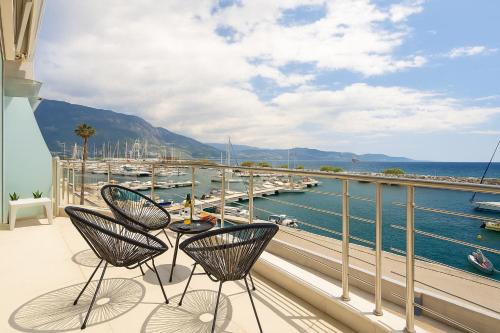 Kalamata Marina Apartamento | Sail Away Home in Kalamata, Marina Serenity (B4)