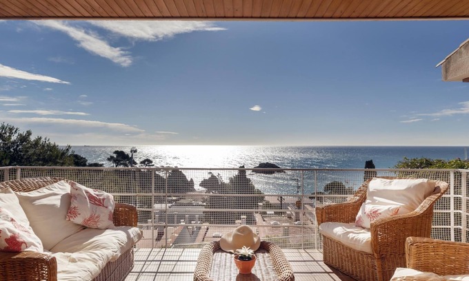 Tossa de Mar Villa | SAILOR HOUSE with SEA VIEWS