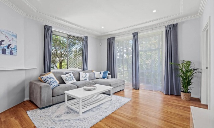 Point Frederick Casa | Sailors Cove | Pet Friendly