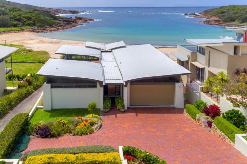 Boat Harbour Casa | Sails on the Beachfront - Exclusive Seaside Home