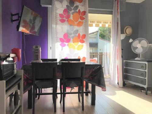 Saint-Georges-de-Didonne Apartamento | Saint Georges de Didonne - STUDIO CABINE - résidence boisée - PROCHE CENTRE