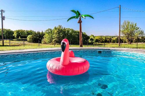 Myra Apartamento | Saint Jo Pool Hot Tub Great Views Near Winery