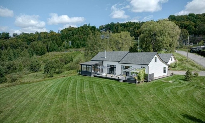 Saint-Sauveur Otro | Saint-Sauveur Country House