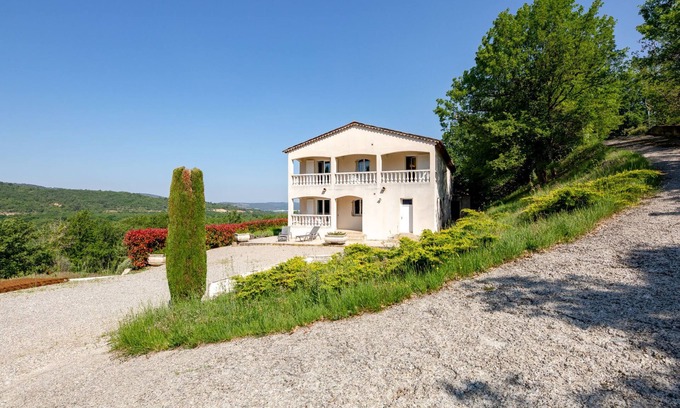 Bauduen Apartamento | Sainte Croix by Interhome