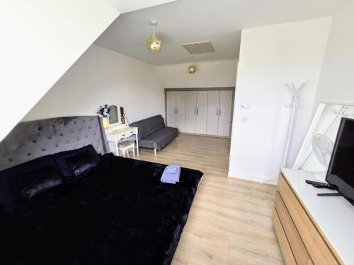 Seacroft Casa | Saints Homestay - Netflix - WiFi