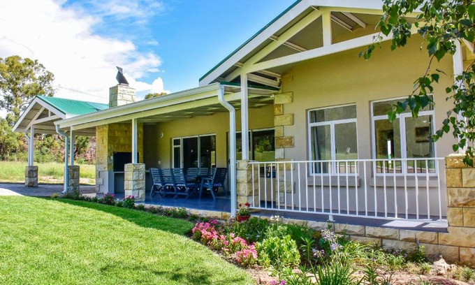 Clarens Casa | Saints Rest