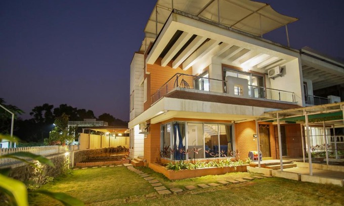 Parshwapuram Casa | Saisarkar villa