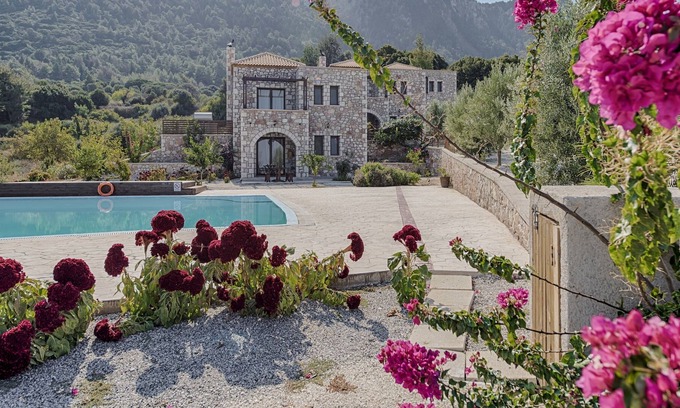 Kamiros Villa | Lemon Tree Villa -Salakos Villas