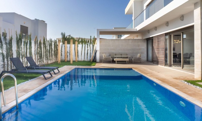 Tamrhakht Villa | Salam Taghazout - luxury-Villa-De Lujo-Baño para personas con movilidad reduc...