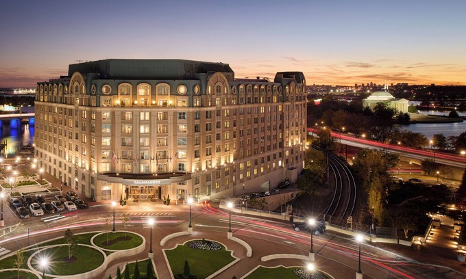 Southwest Federal Center Hotel | Salamander Washington DC