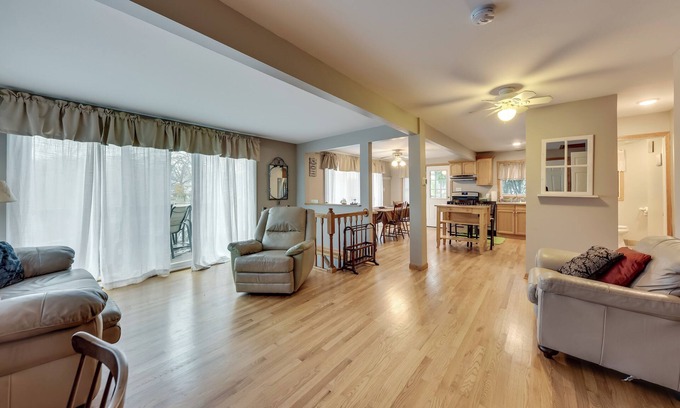 Paddock Lake Cabaña | Salem Vacation Home w/ Dock: Steps to Paddock Lake